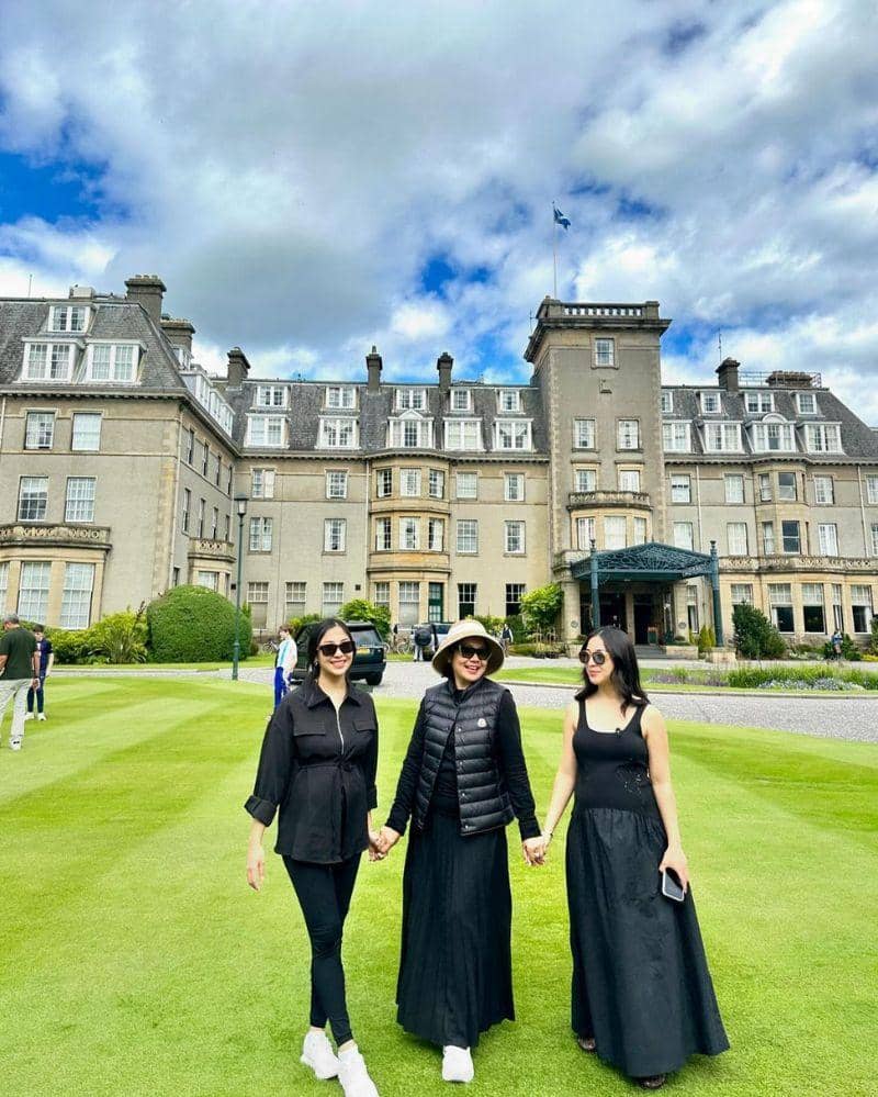 Instagram.com/yorafebrina